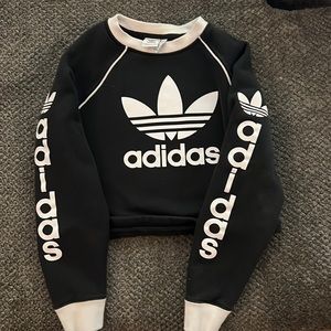 Crew neck cropped sweatshirt Adidas women’s XS and white Adidas jacket Y14/16